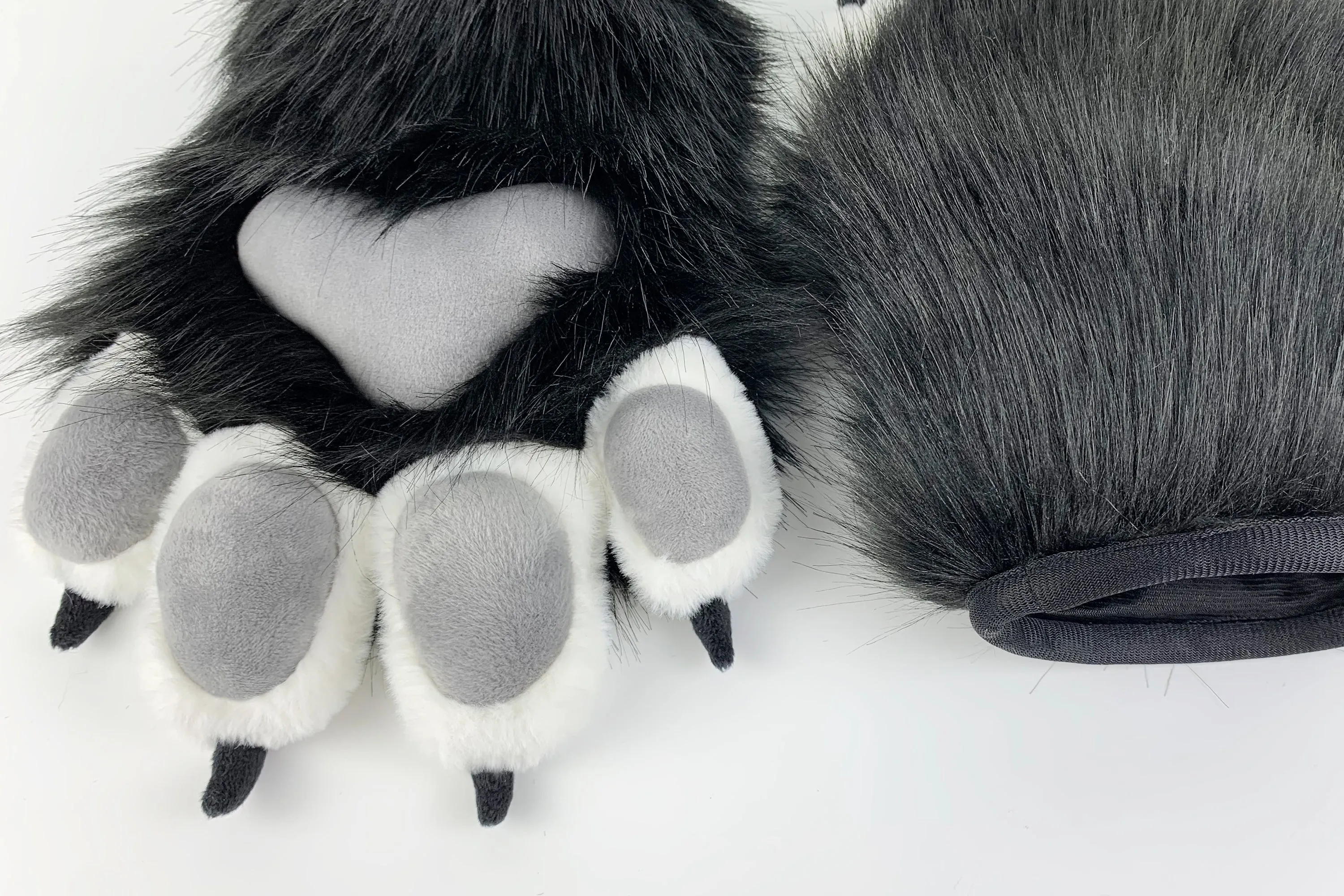 Cat paws gloves costume cosplay realistic faux fur fluffy fox fursuit paws kitty cosplay fursuit paws gloves handpaws fur paws with claws