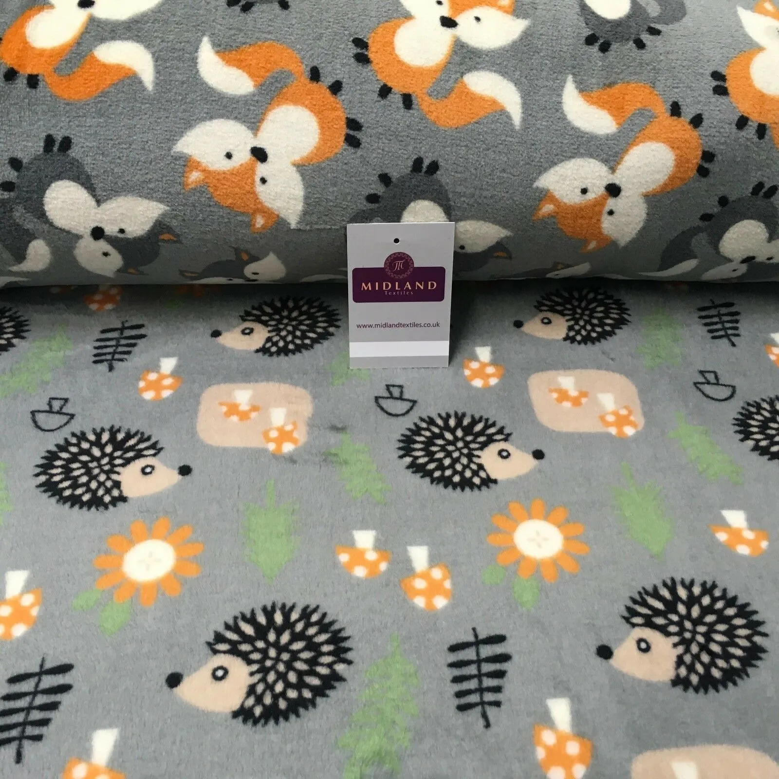 Foxes & hedgehog reversible medium weight Cuddle Fleece 100% Polyester 58" M701