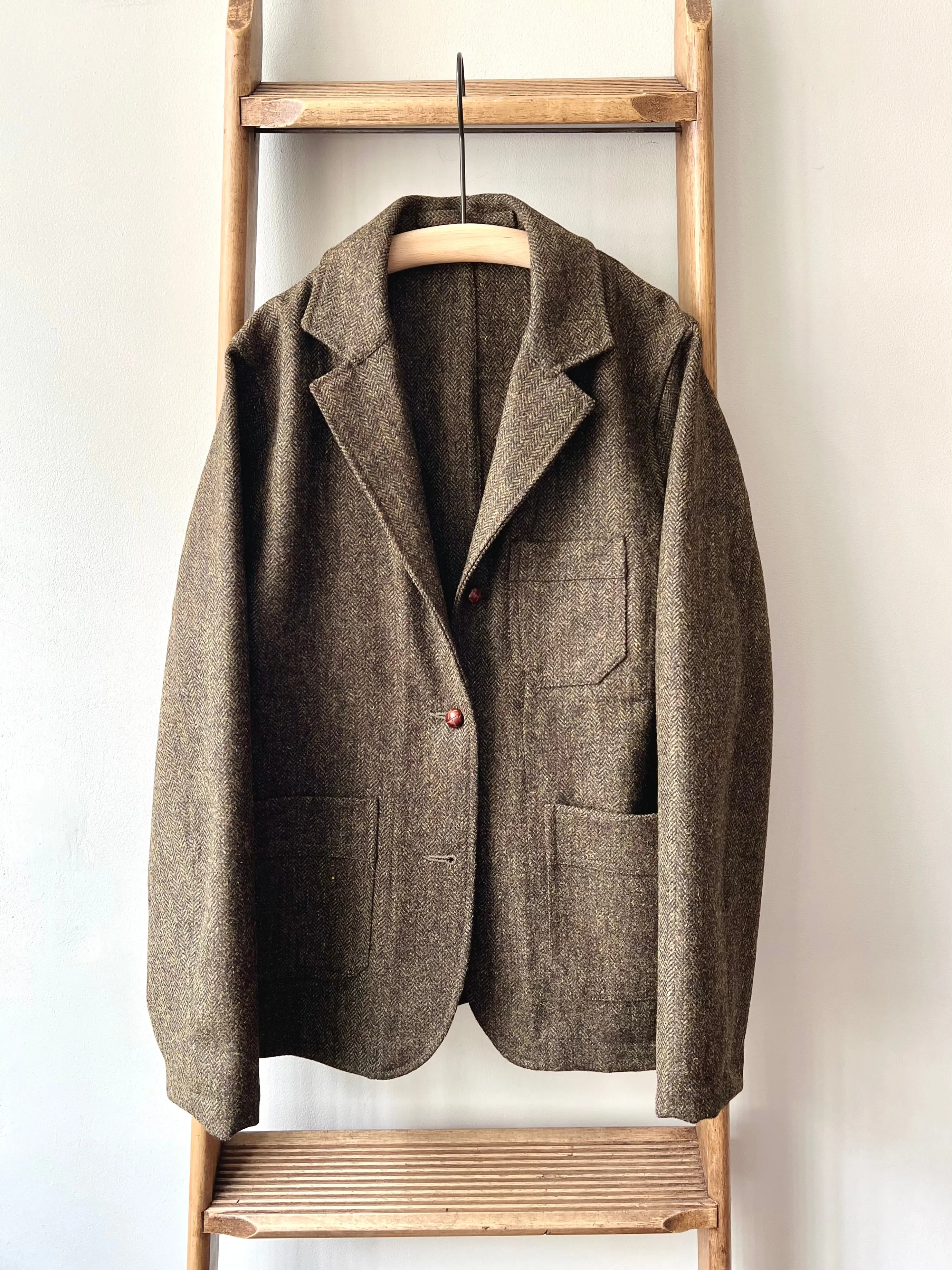 Herringbone Cheviot Tweed Jacket / Khaki Herringbone