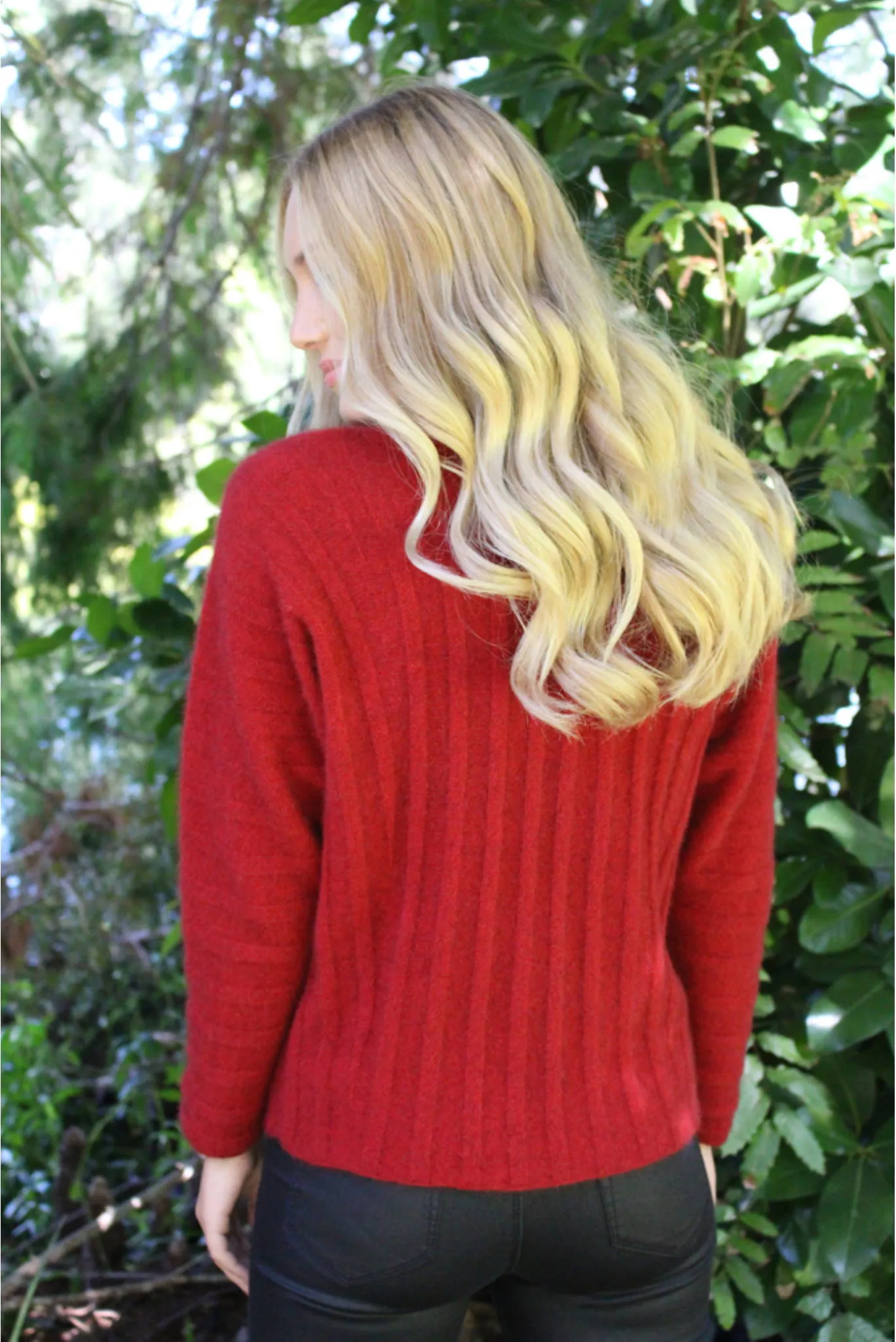 Lothlorian Groove Sweater in Merino Wool and Possum Fur